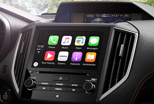 Apple CarPlay a Android Auto™